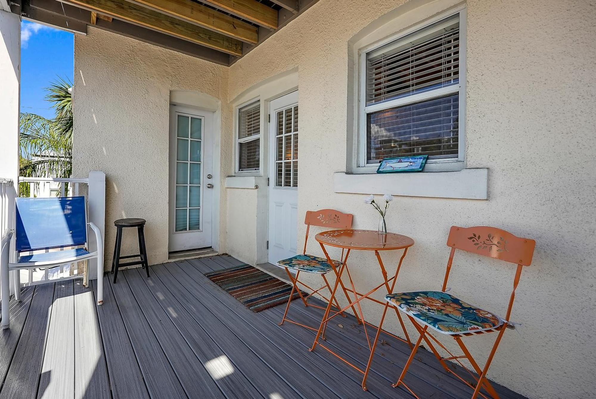 Villa Wine-Dine-Sunshine Cozy Flat In The Heart Of Dtsp Sankt Petersburg Exterior foto